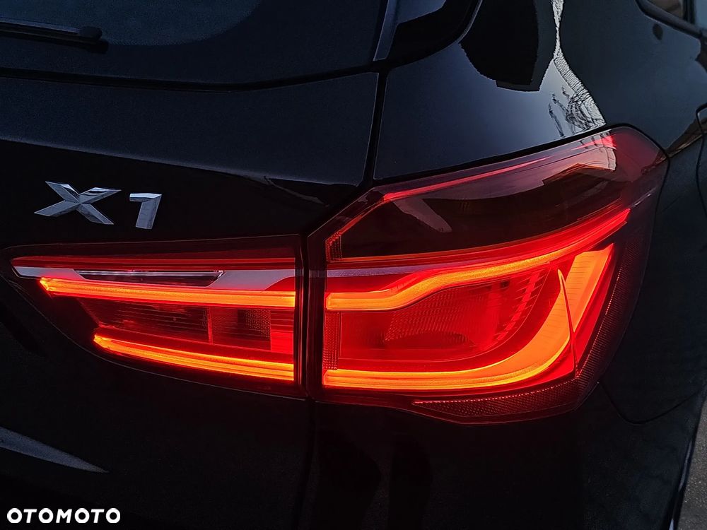 BMW X1 xDrive18d xLine - 33