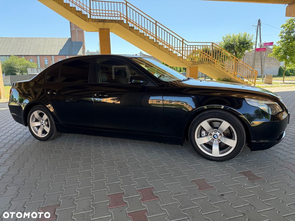 BMW Seria 5 530i - 8