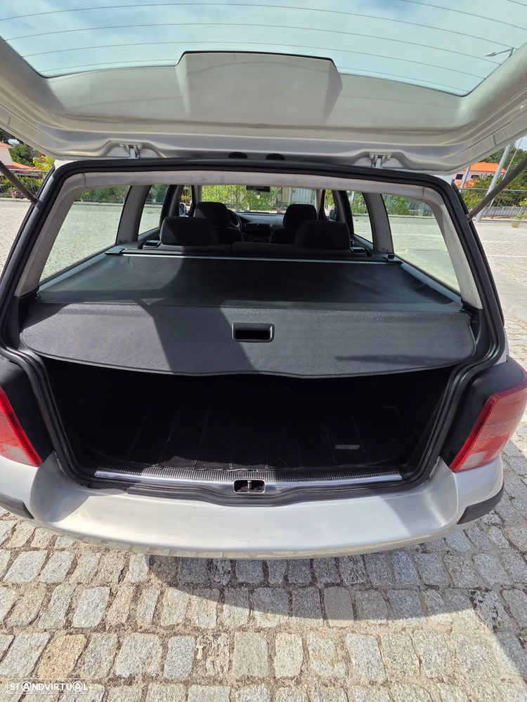 VW Passat Variant 1.9 TDi Confortline - 8