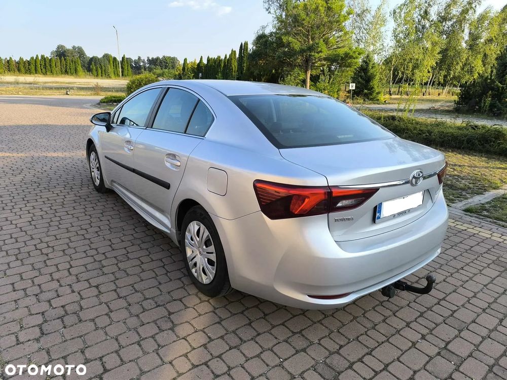 Toyota Avensis 1.6 D-4D Active - 7