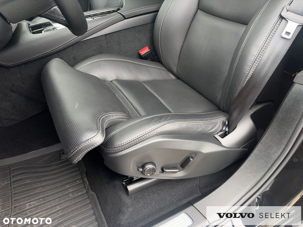 Volvo XC 90 - 13