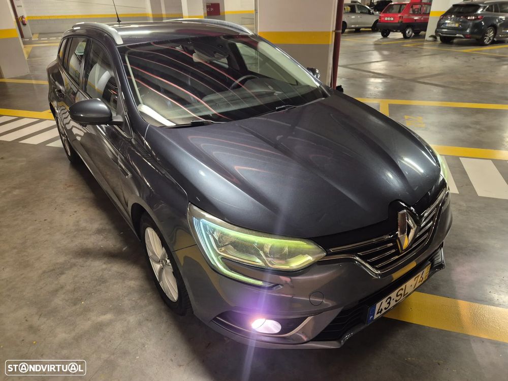 Renault Mégane Sport Tourer 1.5 dCi Limited SS - 9