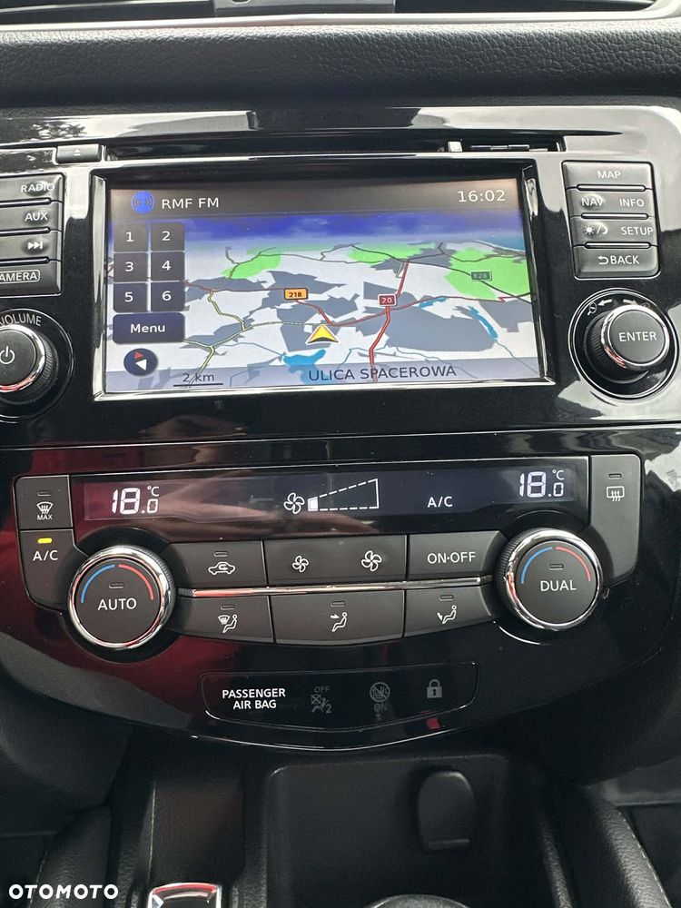 Nissan Qashqai 1.2 DIG-T Xtronic TEKNA - 21