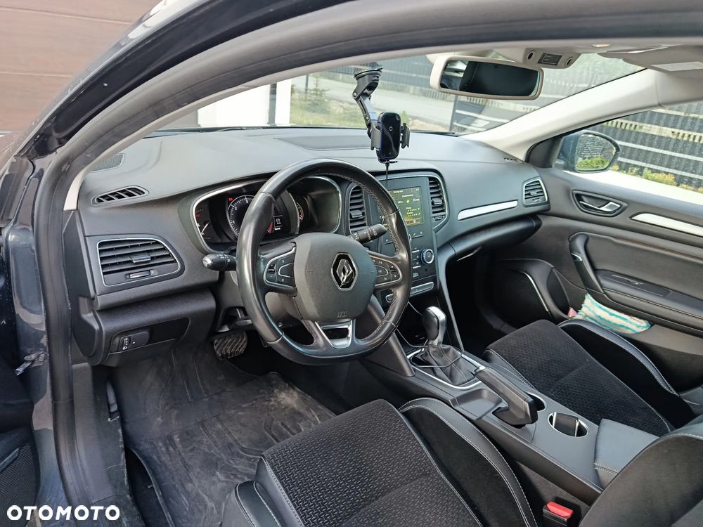 Renault Megane 1.7 Blue dCi Intens EDC - 9