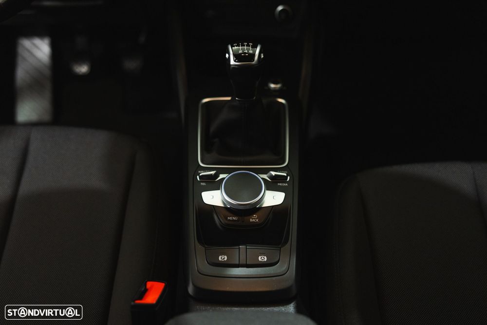 Audi Q2 30 TFSI Advanced - 12