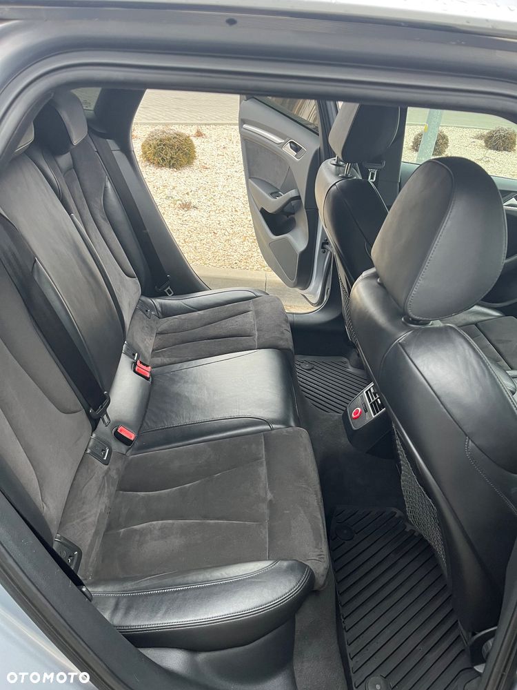 Audi A3 Sportback - 13