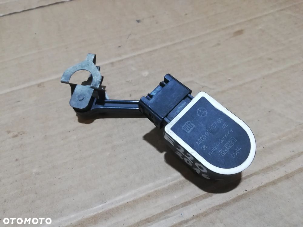 Czujnik poziomowania świateł Mercedes-Benz OE A0009053704 - 1