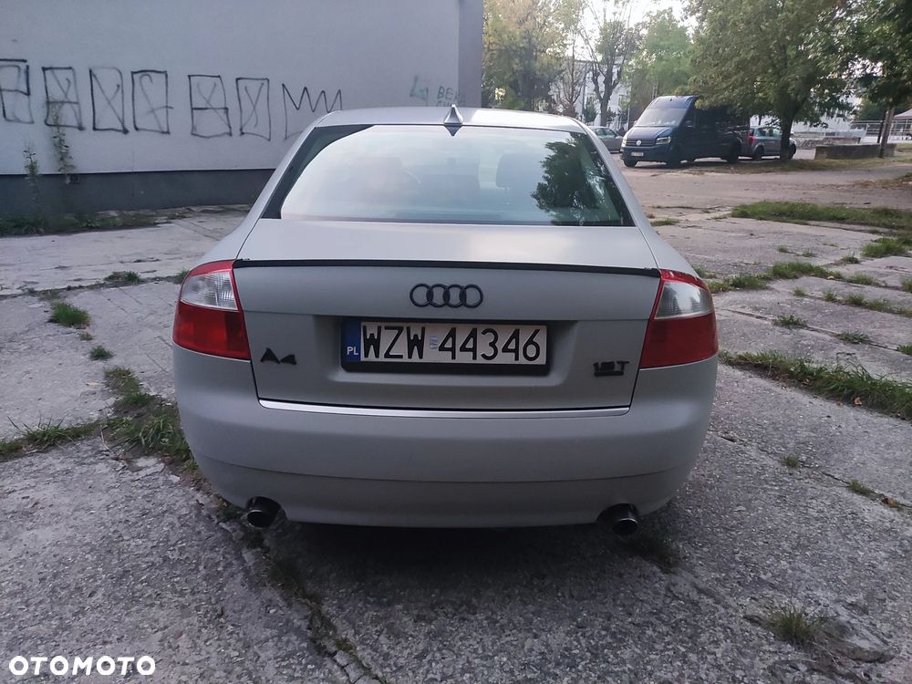 Audi A4 Limousine 1.8T Quattro - 2