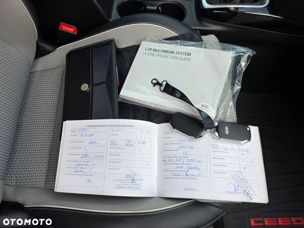 Kia Ceed 1.4 L - 33