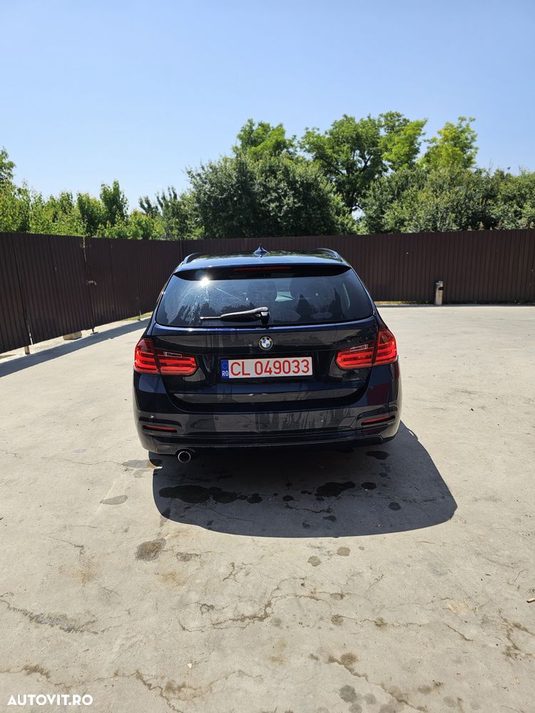 BMW Seria 3 318d Touring - 6
