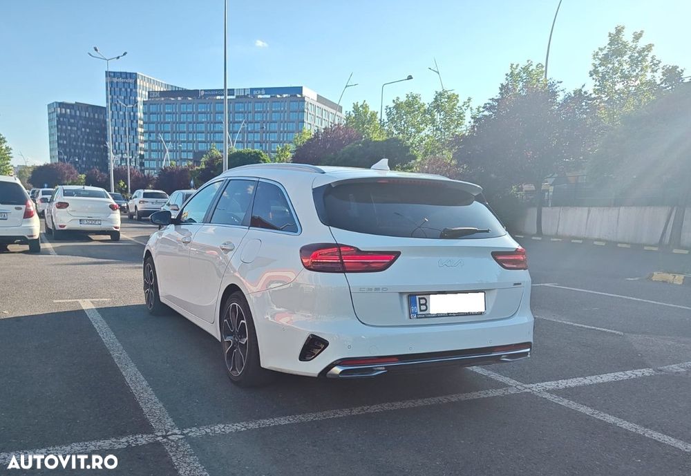 Kia Ceed 1.6 GDI 6DCT PHEV Vision - 3