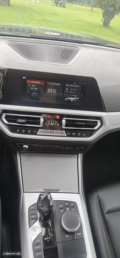 BMW 318 d Line Sport Auto - 48