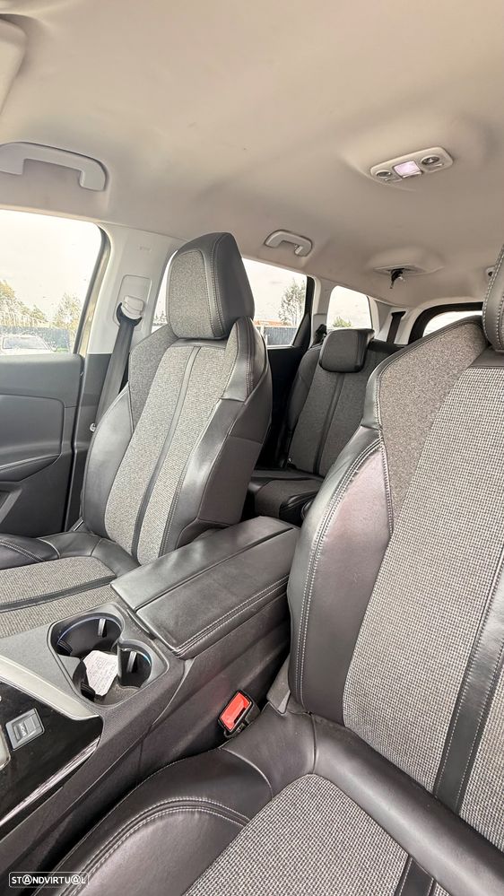 Peugeot 5008 BlueHDI 120 EAT6 Stop & Start Allure - 10
