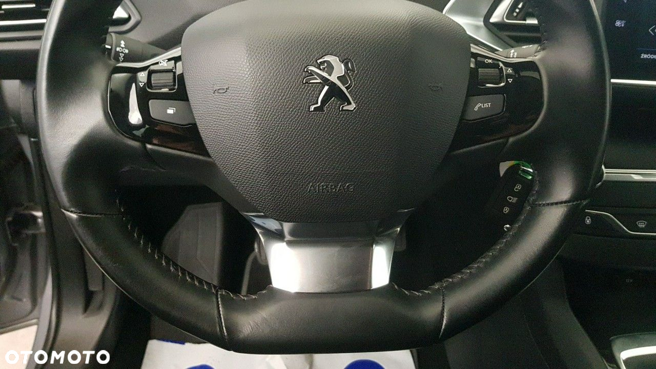 Peugeot 308 - 27