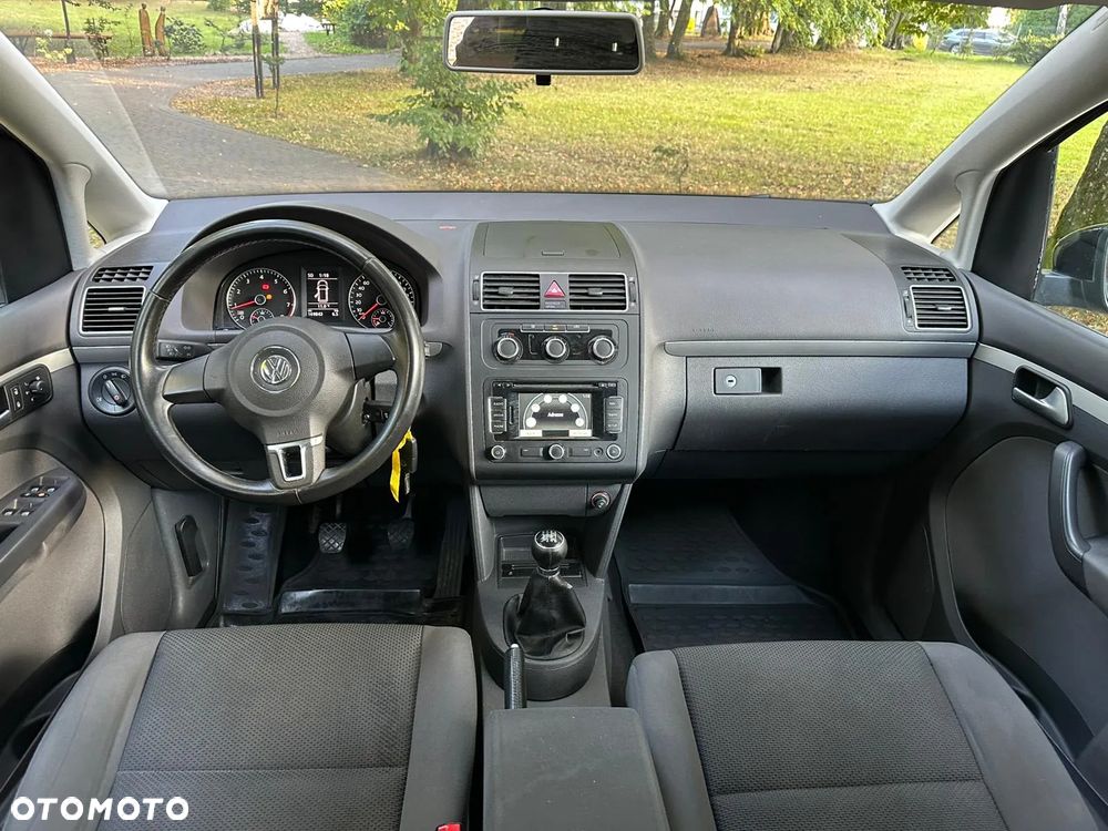 Volkswagen Touran 1.2 TSI STYLE - 7