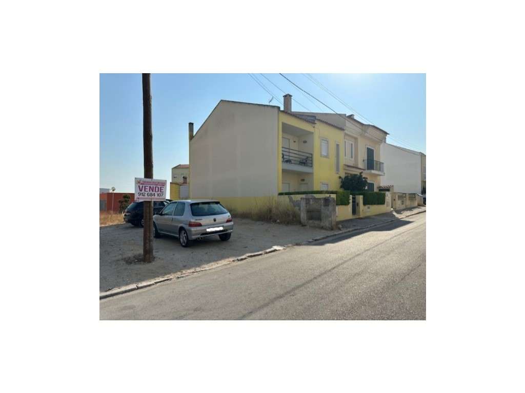 MONTIJO - 4 LOTES DE TERRENO p/ CONSTRUÇÃO DE 4 MORADIAS DE 2 PISOS - Grande imagem: 2/3