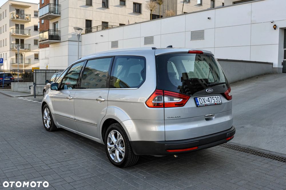 Ford Galaxy - 3