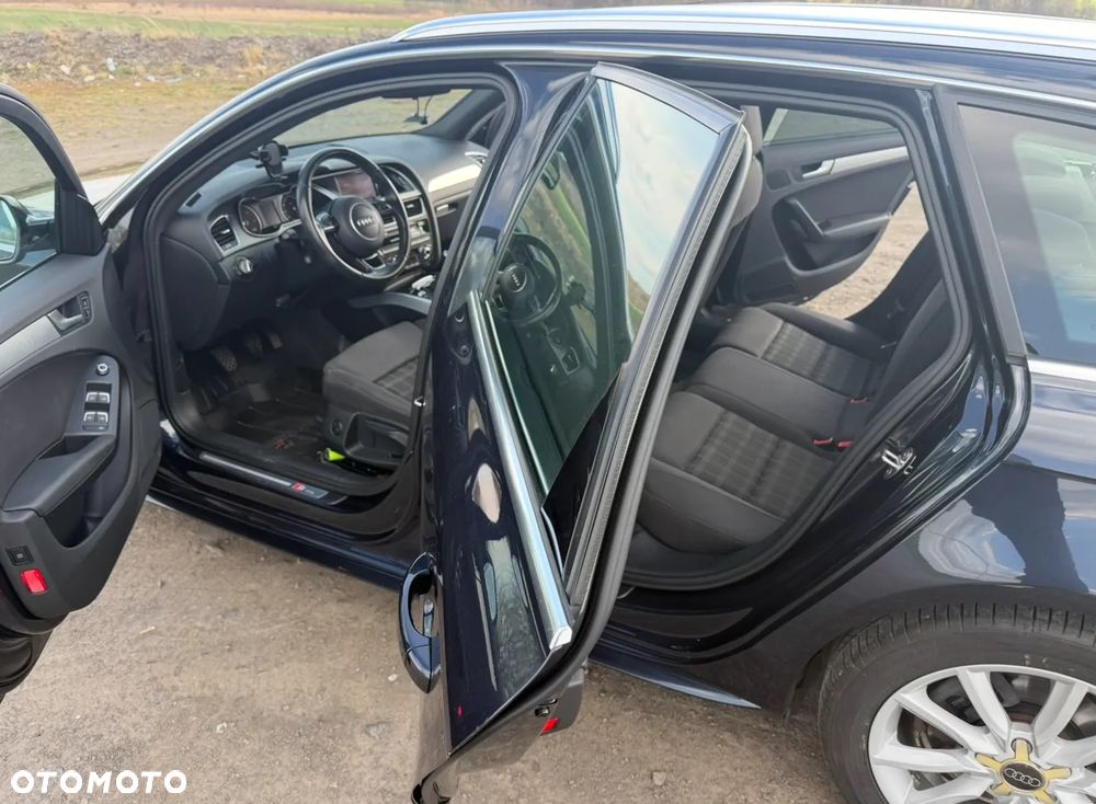 Audi A4 Avant 2.0 TDI e DPF S line Sportpaket - 4