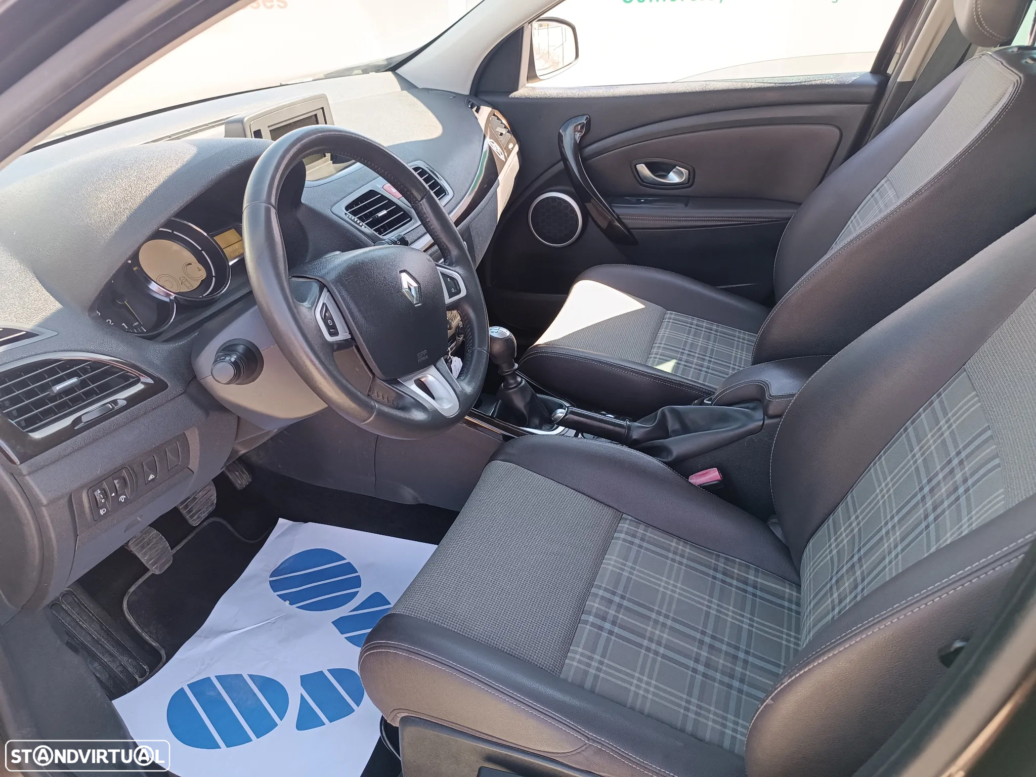 Renault Mégane TCe 130 Luxe - 19