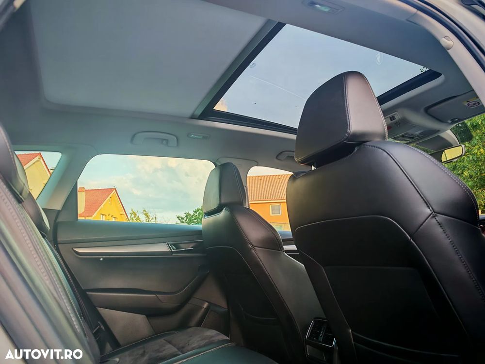 Skoda Karoq 2.0 TDI SCR 4x4 DSG Sportline - 8