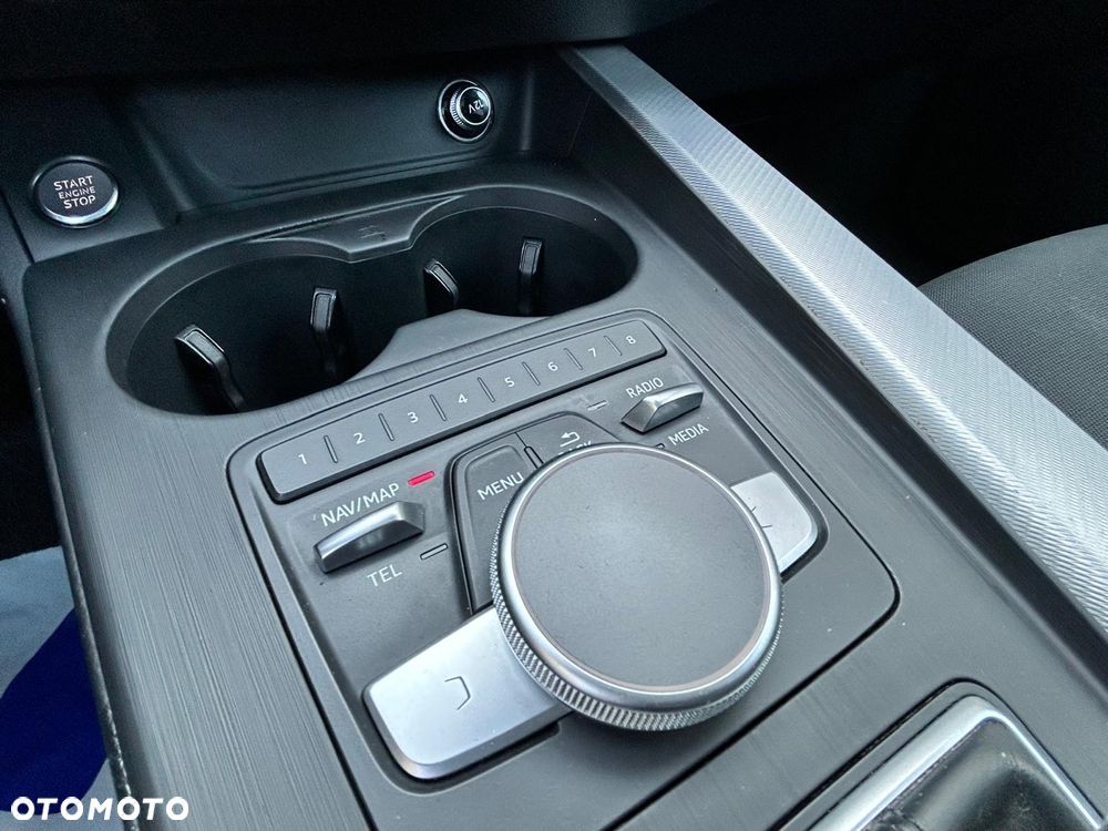 Audi A4 Avant 2.0 TDI S tronic sport - 33