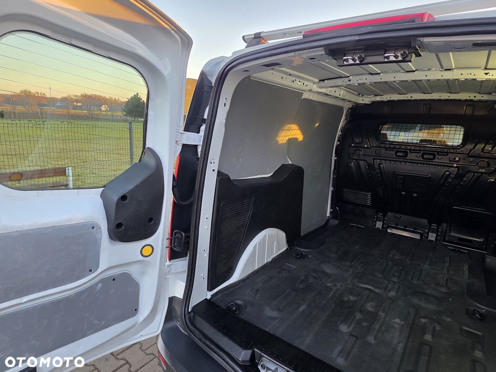 Ford Connect Transit - 14