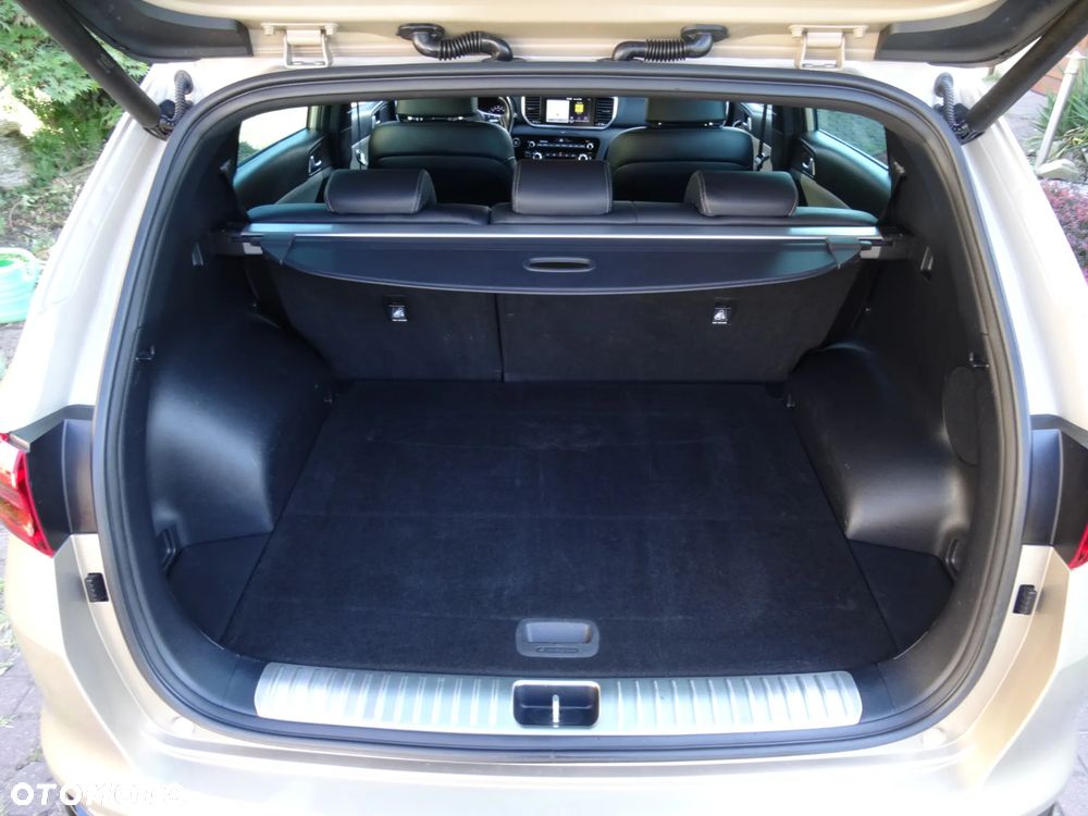 Kia Sportage 1.6 T-GDI GT Line 4WD - 33