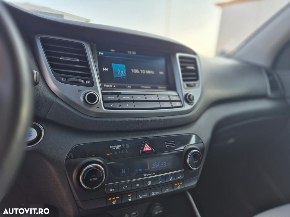 Hyundai Tucson 2.0 CRDI 4WD Passion - 14