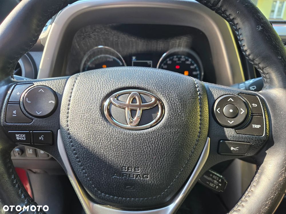 Toyota RAV4 Hybrid Selection 4x4 - 12