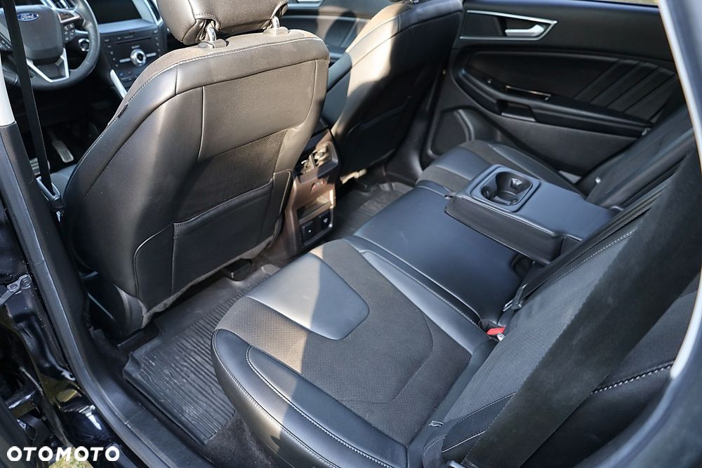 Ford Edge - 15