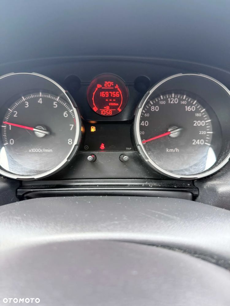 Nissan Qashqai 1.6 Acenta - 10