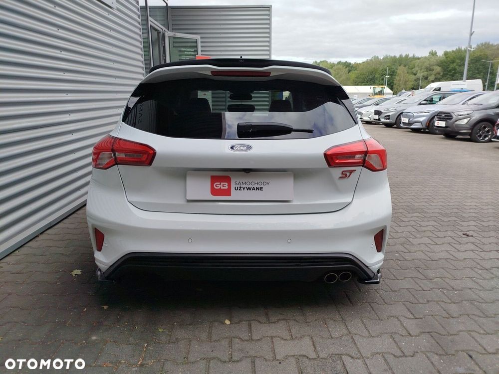 Ford Focus 2.0 EcoBlue ST - 6