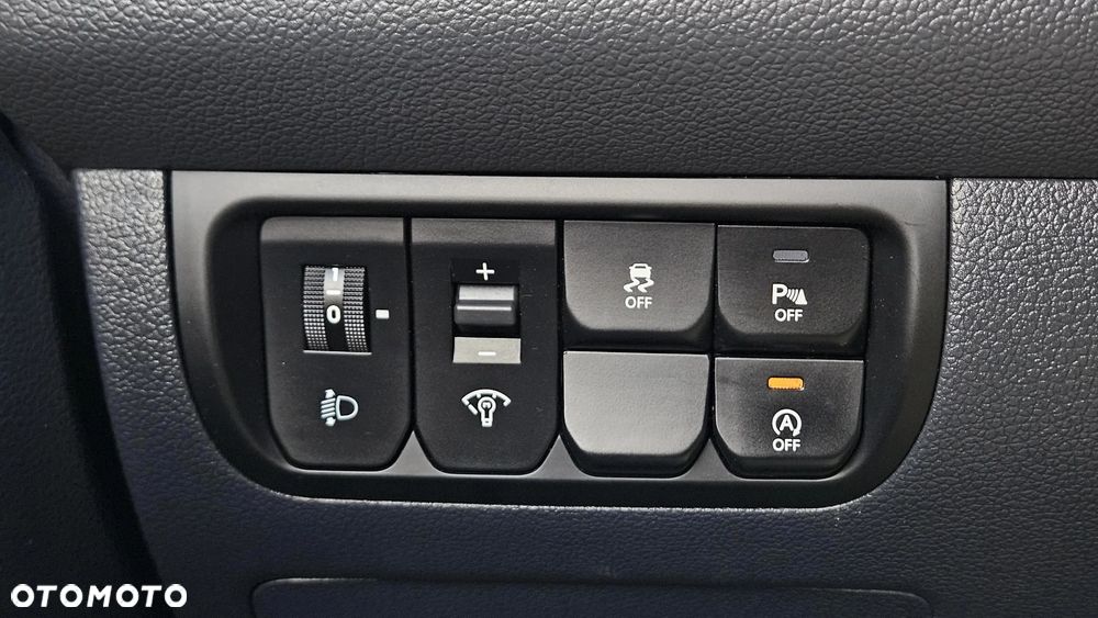 Kia Rio 1.4 Dream-Team Edition - 34