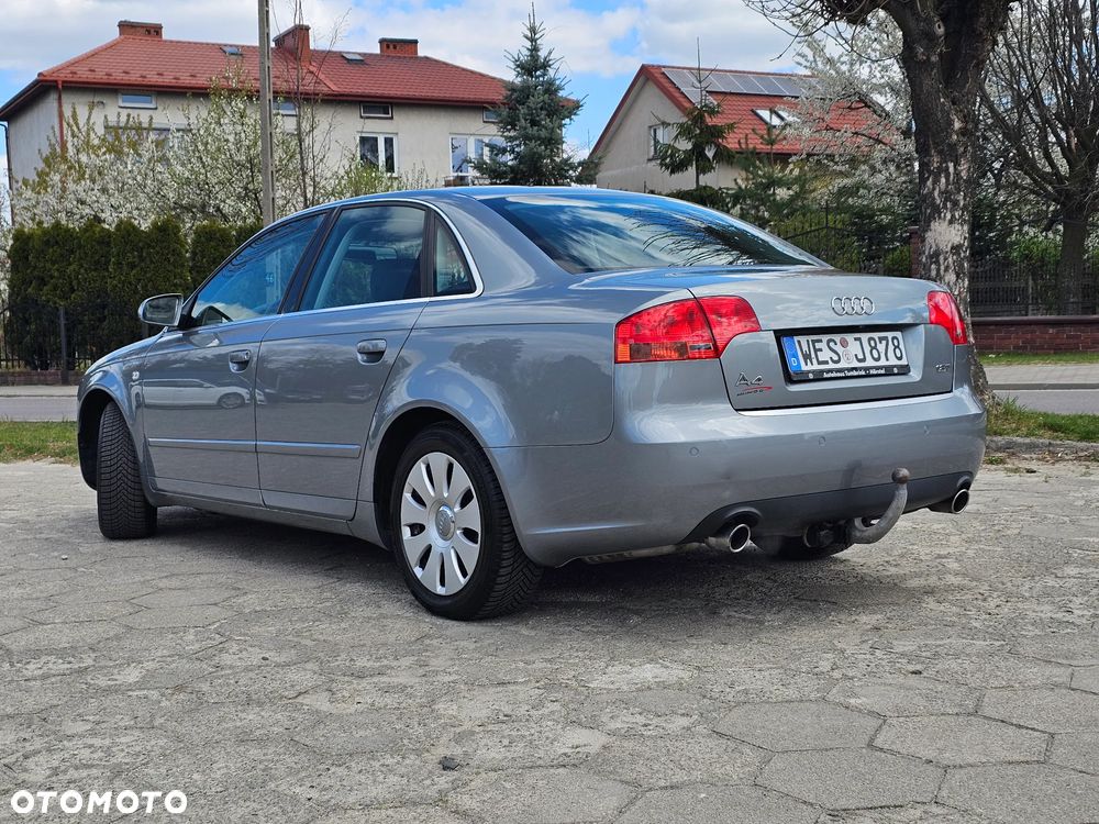 Audi A4 Limousine 1.8 T multitronic - 2