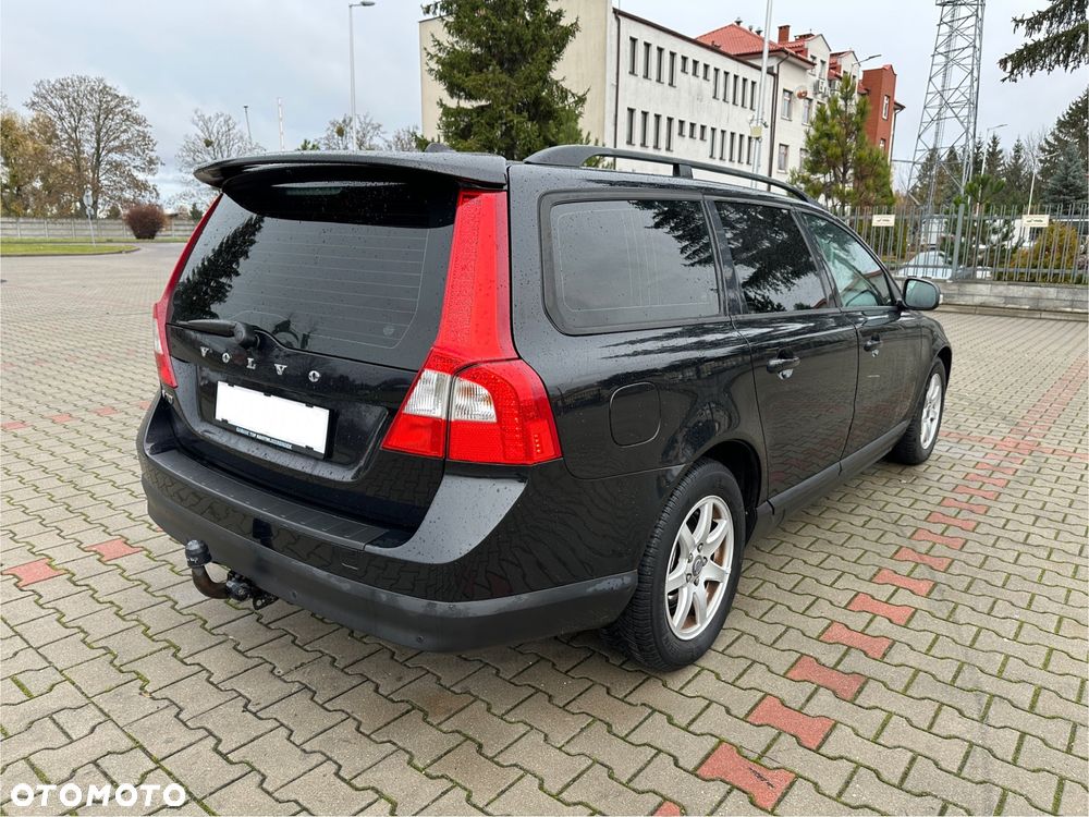 Volvo V70 2.0D Momentum - 3