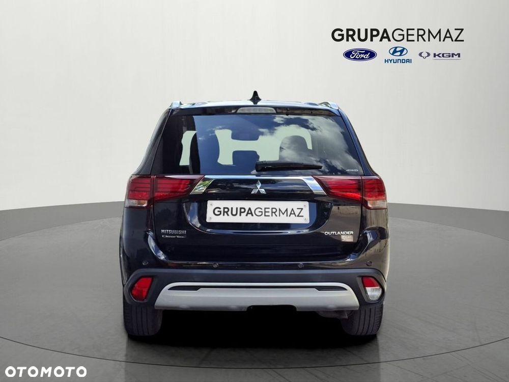 Mitsubishi Outlander 2.0 Instyle + 4WD CVT - 4