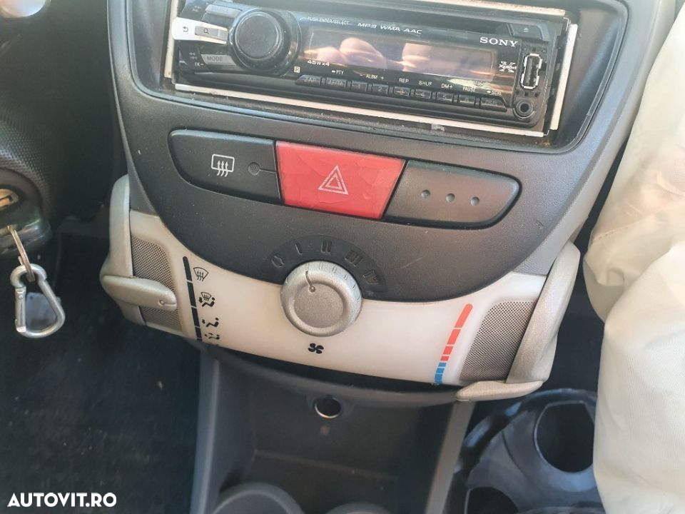 Dezmembrez Peugeot 107 an 2006, motor 1.0 benzina, 50kw 68cp CFA 348F citroen c1 dezmembrez piese - 8
