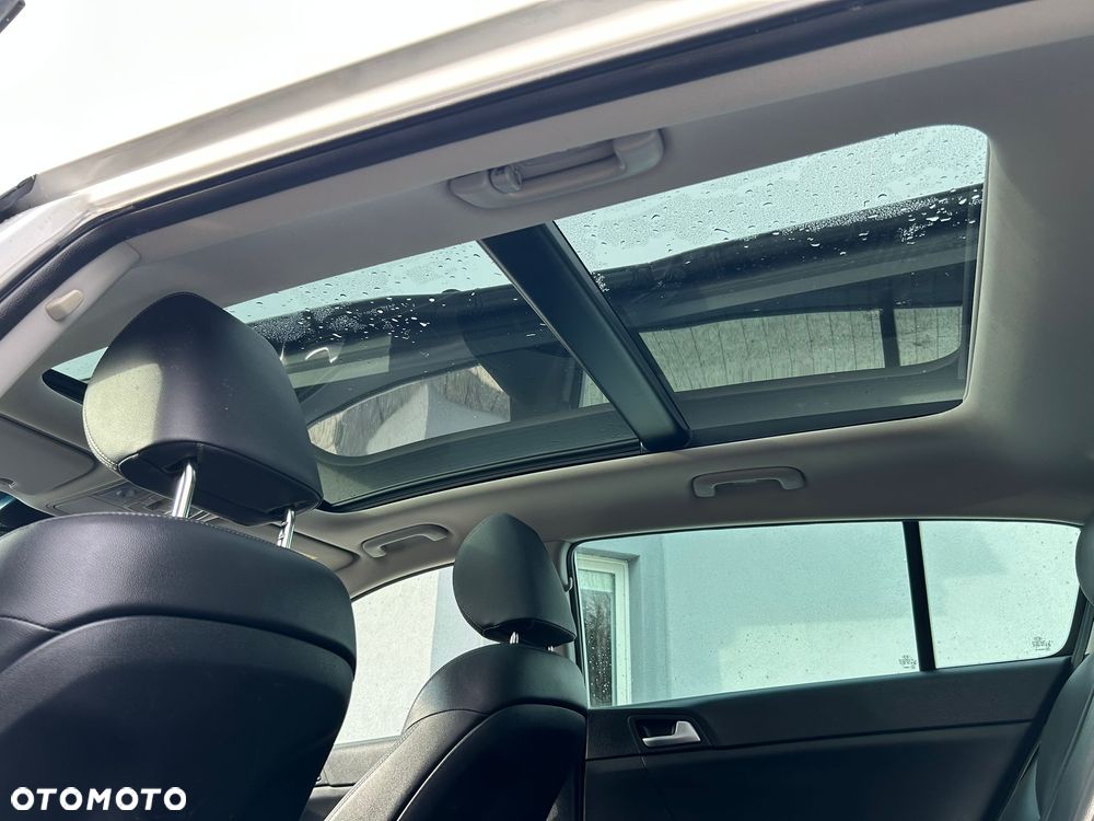 Kia Sportage 2,0 CRDI AWD Vision - 16