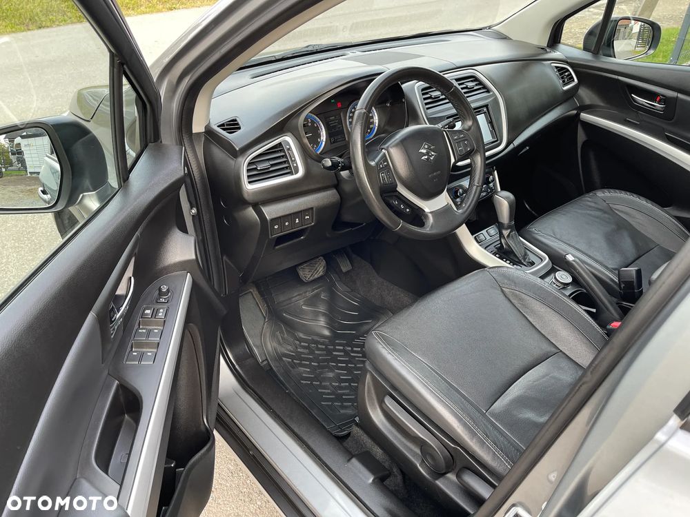 Suzuki SX4 S-Cross 1.6 VVT CVT 4x4 Comfort - 18