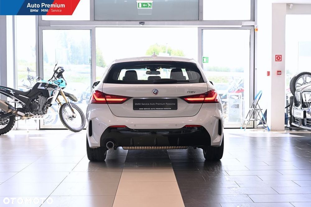BMW Seria 1 118i M Sport - 19