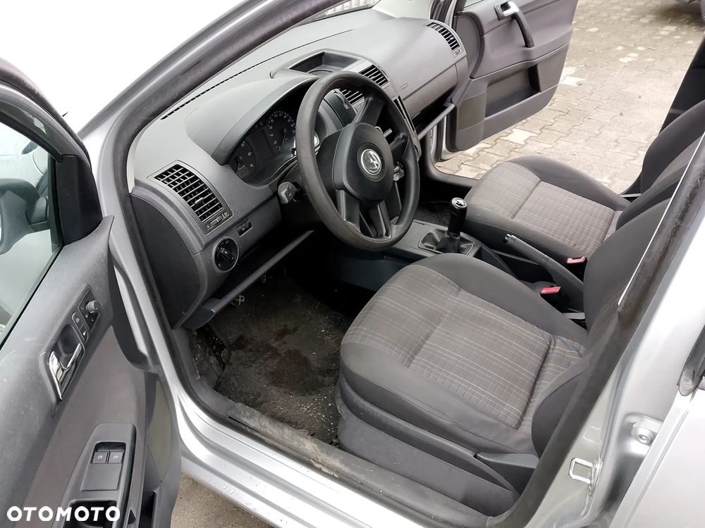 Volkswagen Polo 1.2 Comfortline - 4