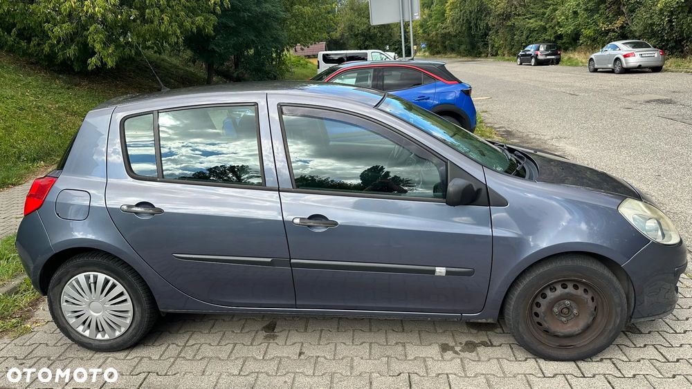 Renault Clio 1.2 16V Expression - 7