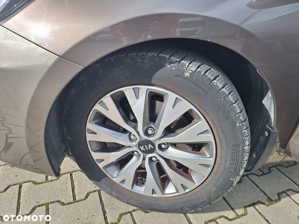 Kia Ceed 1.6 GDI Smart Plus - 36