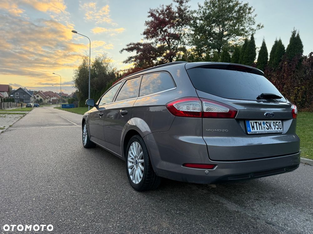 Ford Mondeo - 22