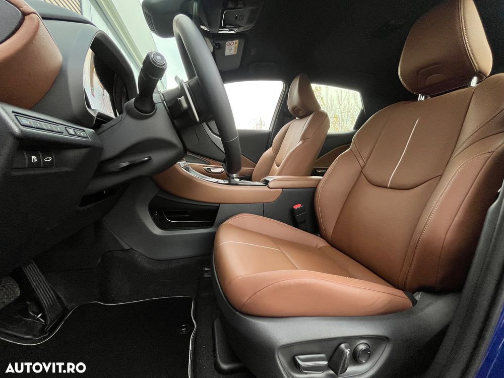 Lexus LBX 1.5 HEV 4x2 CVT Relax - 13