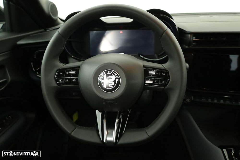 Alfa Romeo Junior Elletrica 50 kWh - 15
