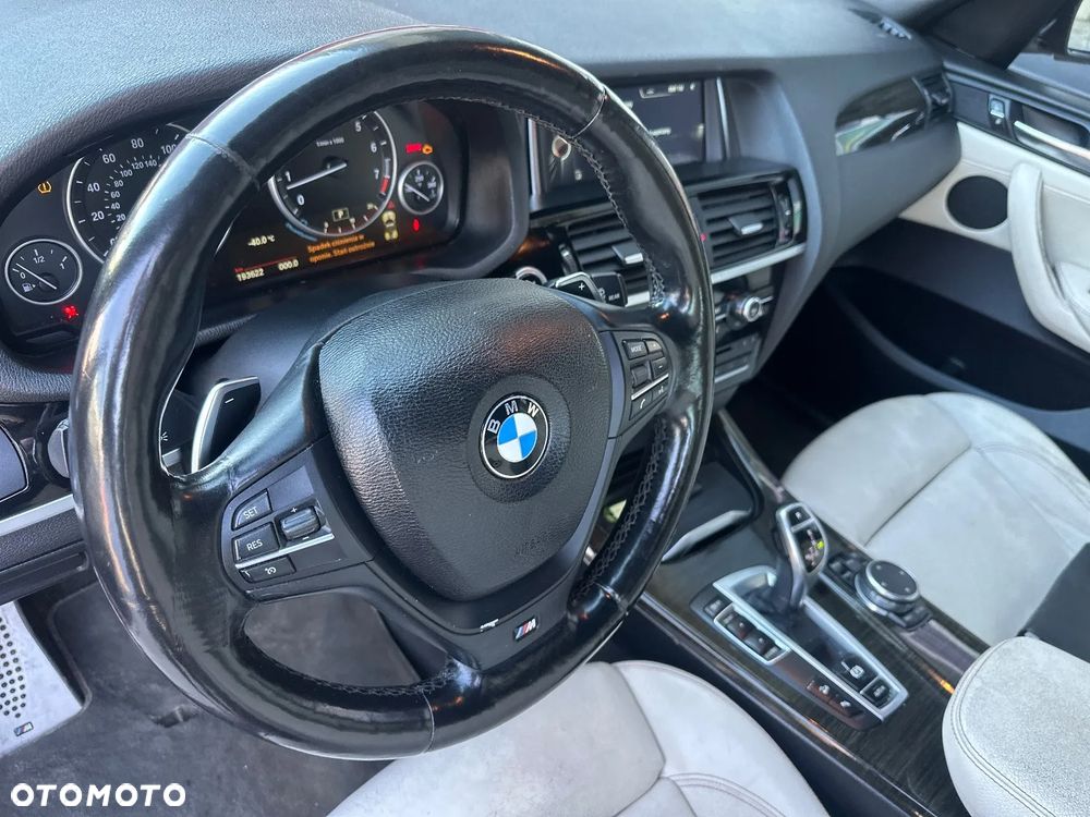 BMW X3 xDrive28i Sport-Aut - 24