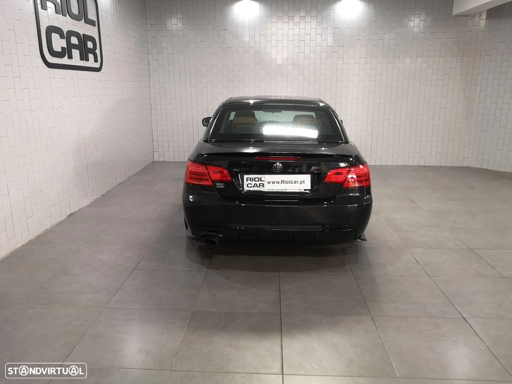 BMW 320 d Cabrio - 13
