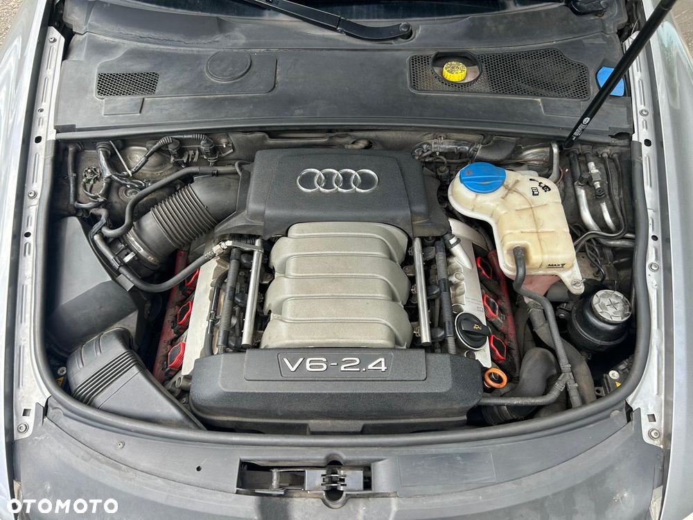 Audi A6 Limousine 2.4 - 13