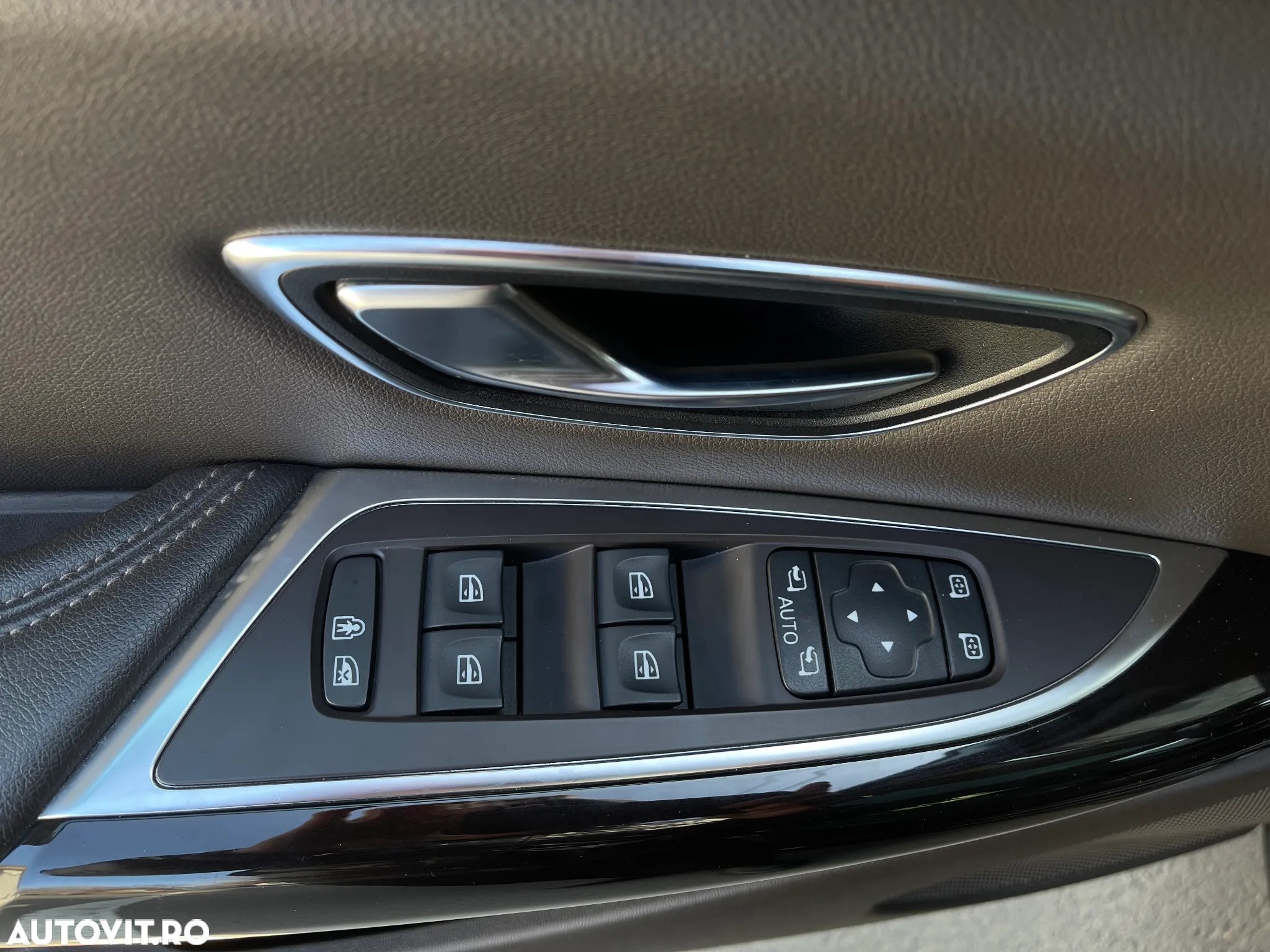 Renault Espace Energy dCi 160 EDC Intens - 12